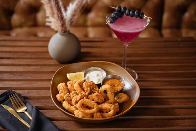 CRISPY CALAMARI.