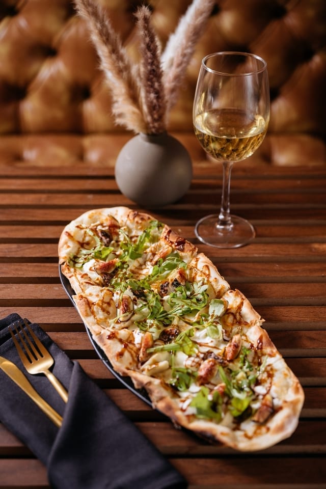 ARTICHOKE FLATBREAD (LUNCH).