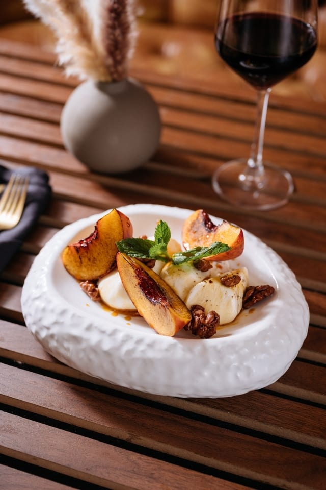 PEACH BLISS BURRATA (LUNCH).